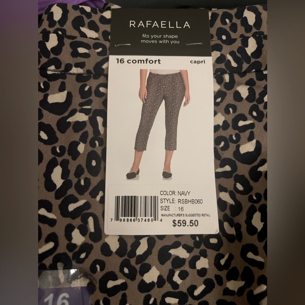 Rafaella capri
